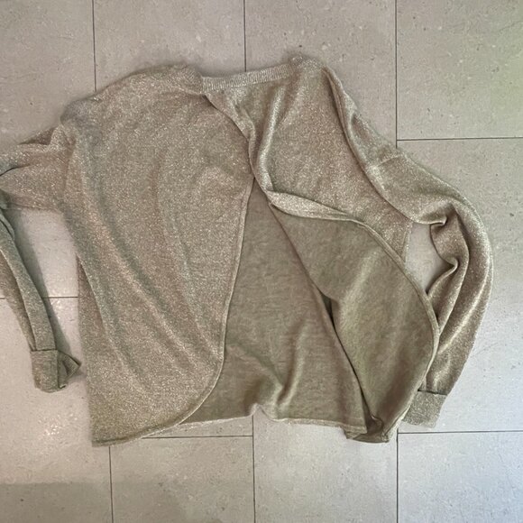 Stunning Molly Bracken with Metallic Gold Open Back knit sweater-Medium - Picture 5 of 8